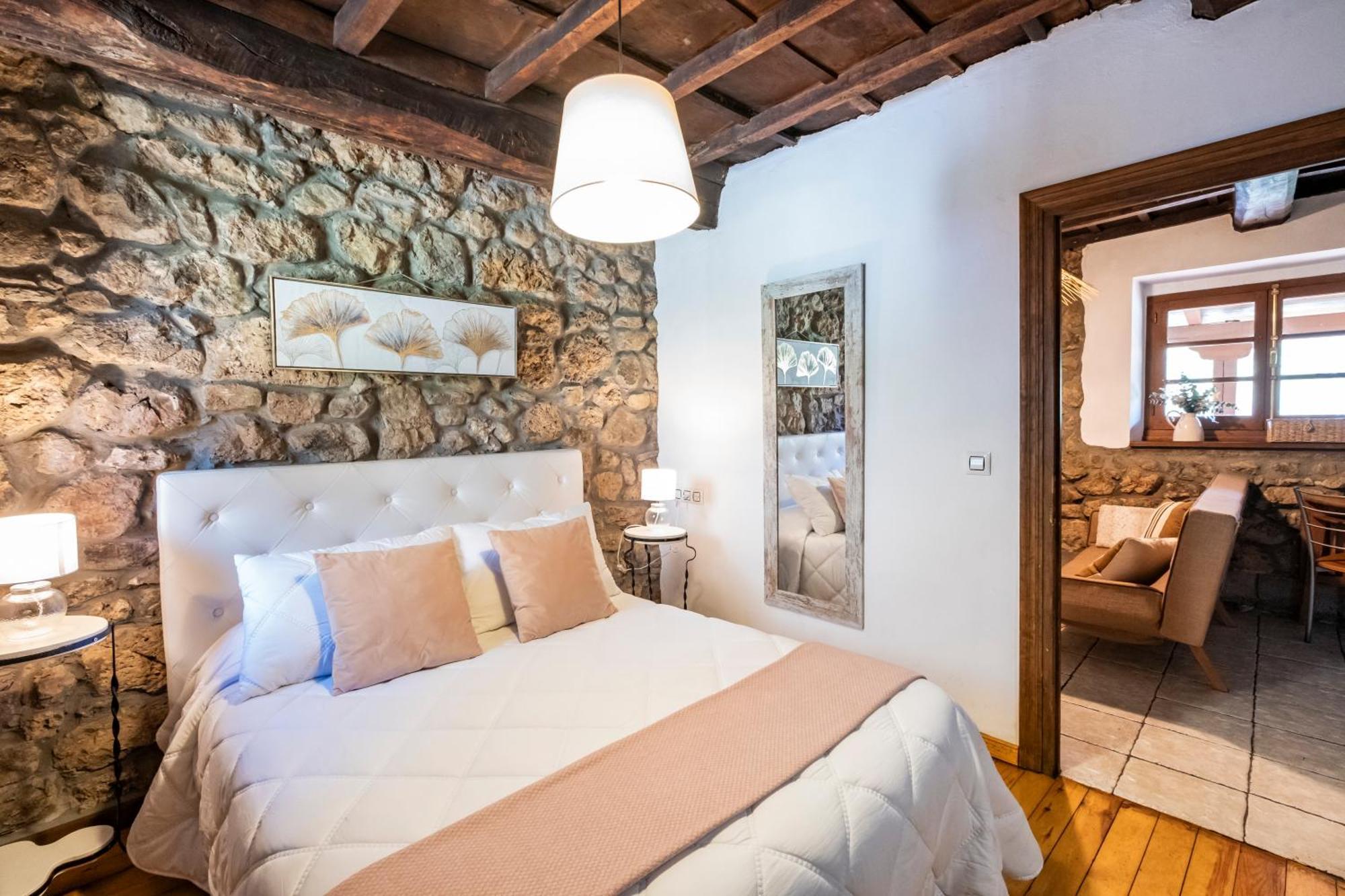 Apartamentos Rurales La Laguna Somiedo Valle de Lago 外观 照片