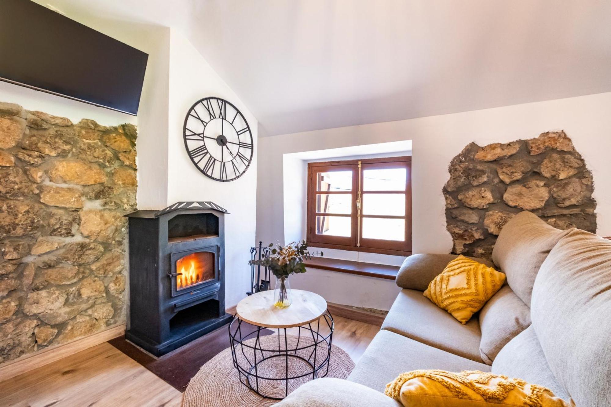 Apartamentos Rurales La Laguna Somiedo Valle de Lago 外观 照片