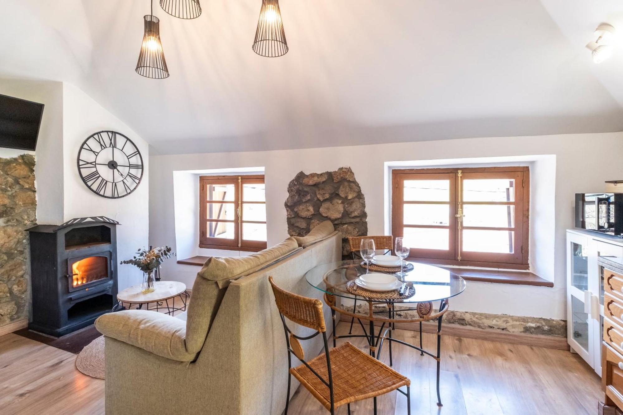 Apartamentos Rurales La Laguna Somiedo Valle de Lago 外观 照片